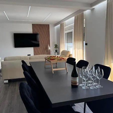 度假居 Family Friendly House With A Swimming Pool Opatija - 23833 马图利