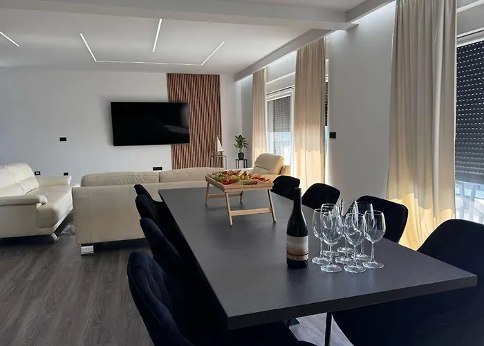 度假居 Family Friendly House With A Swimming Pool Opatija - 23833 马图利